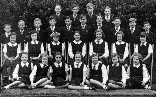 1942 scholarships