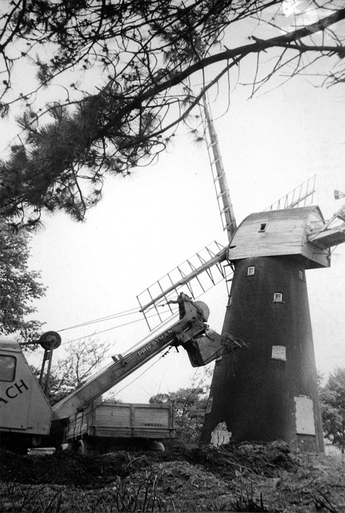 Shirley Windmill