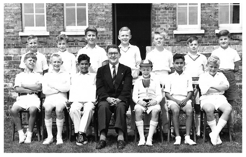 Whitehorse School Cricket Team - 1958
