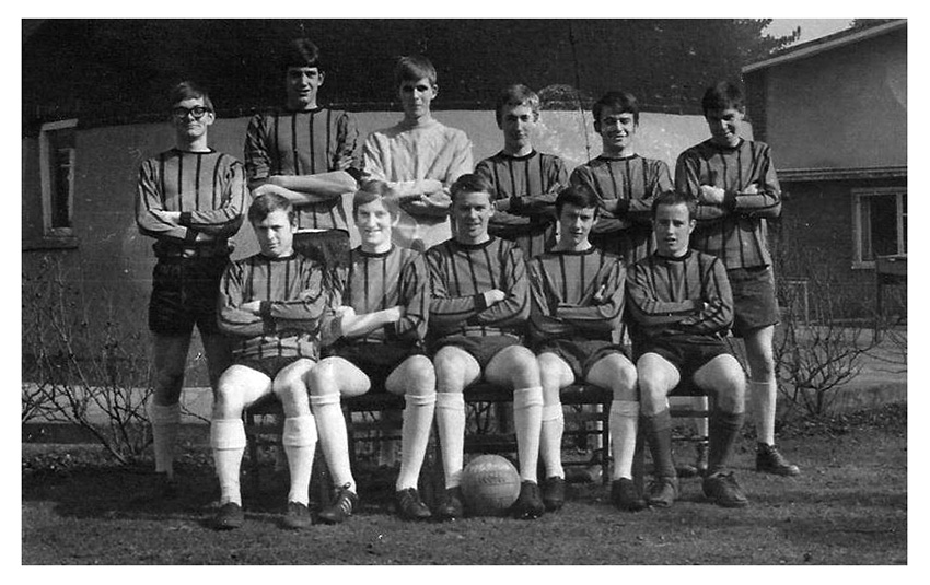 JRGS 1969 Football team