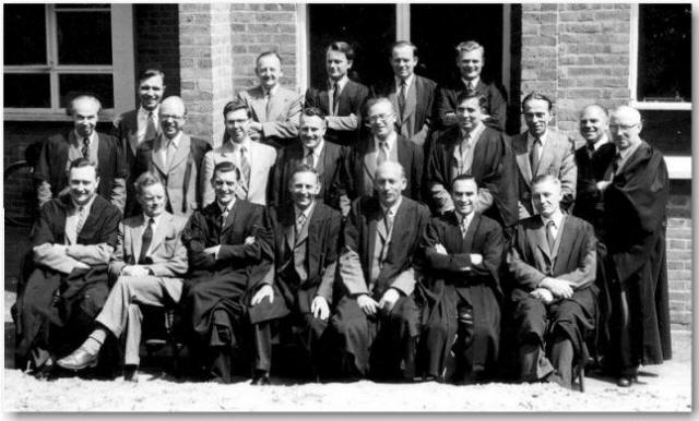 JRGS School Masters in 1954 at Upper Shirley Road site